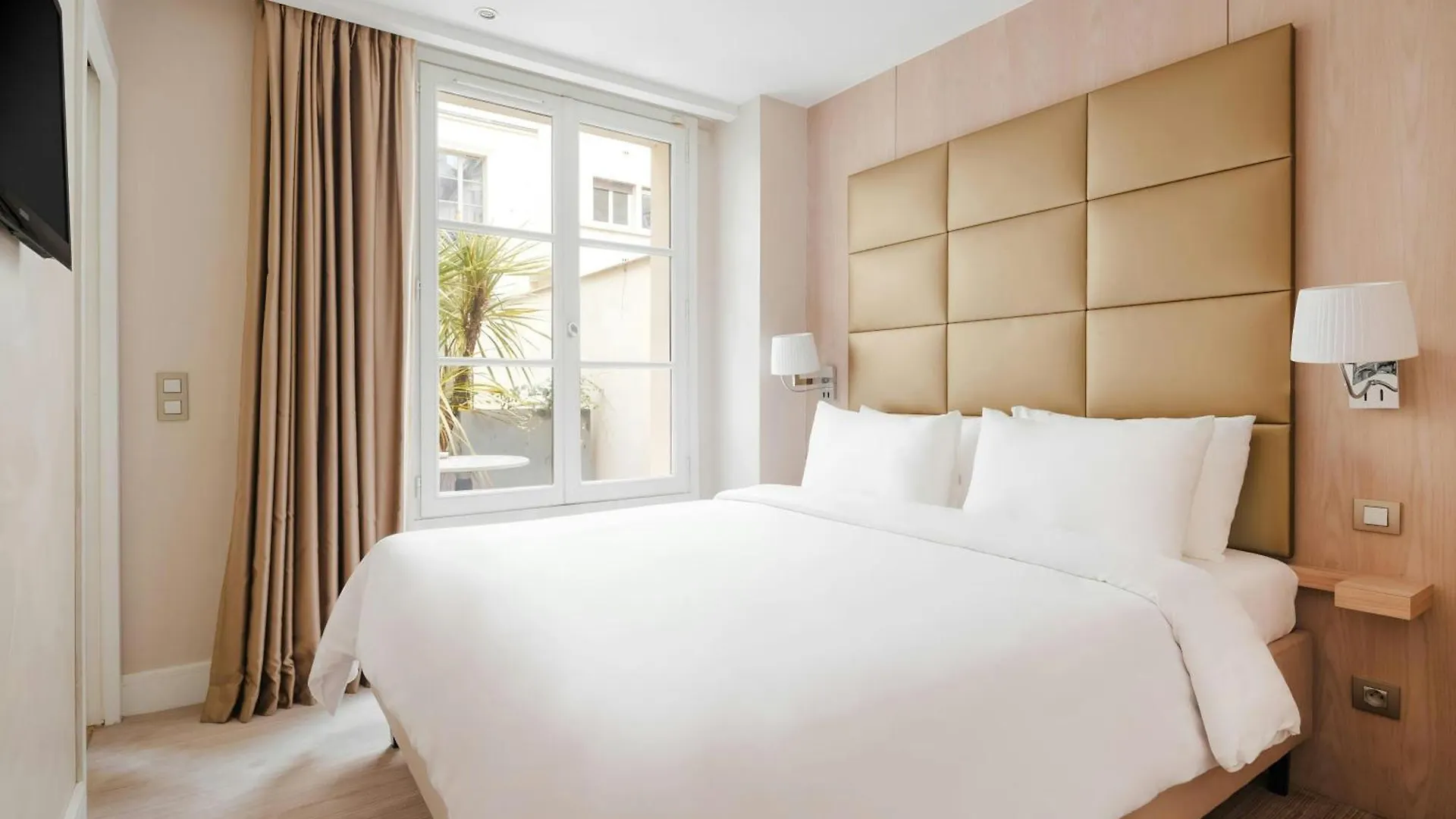 Otel Sonder L'edmond Parc Monceau 4*