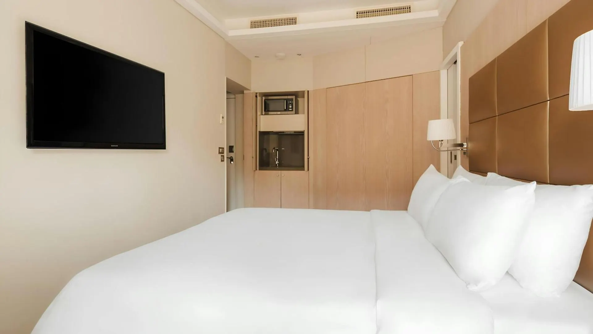 Sonder L'edmond Parc Monceau Otel 4*